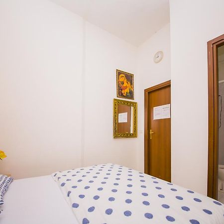The Voice Of Roma Guesthouse エクステリア 写真