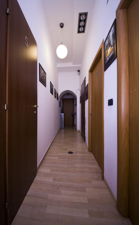The Voice Of Roma Guesthouse エクステリア 写真