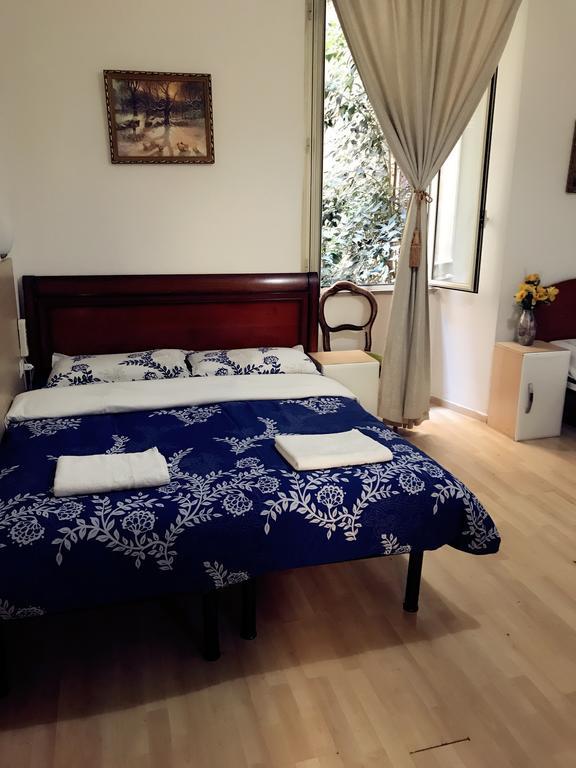 The Voice Of Roma Guesthouse エクステリア 写真