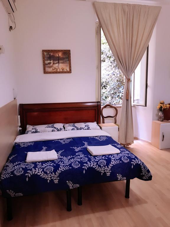 The Voice Of Roma Guesthouse エクステリア 写真